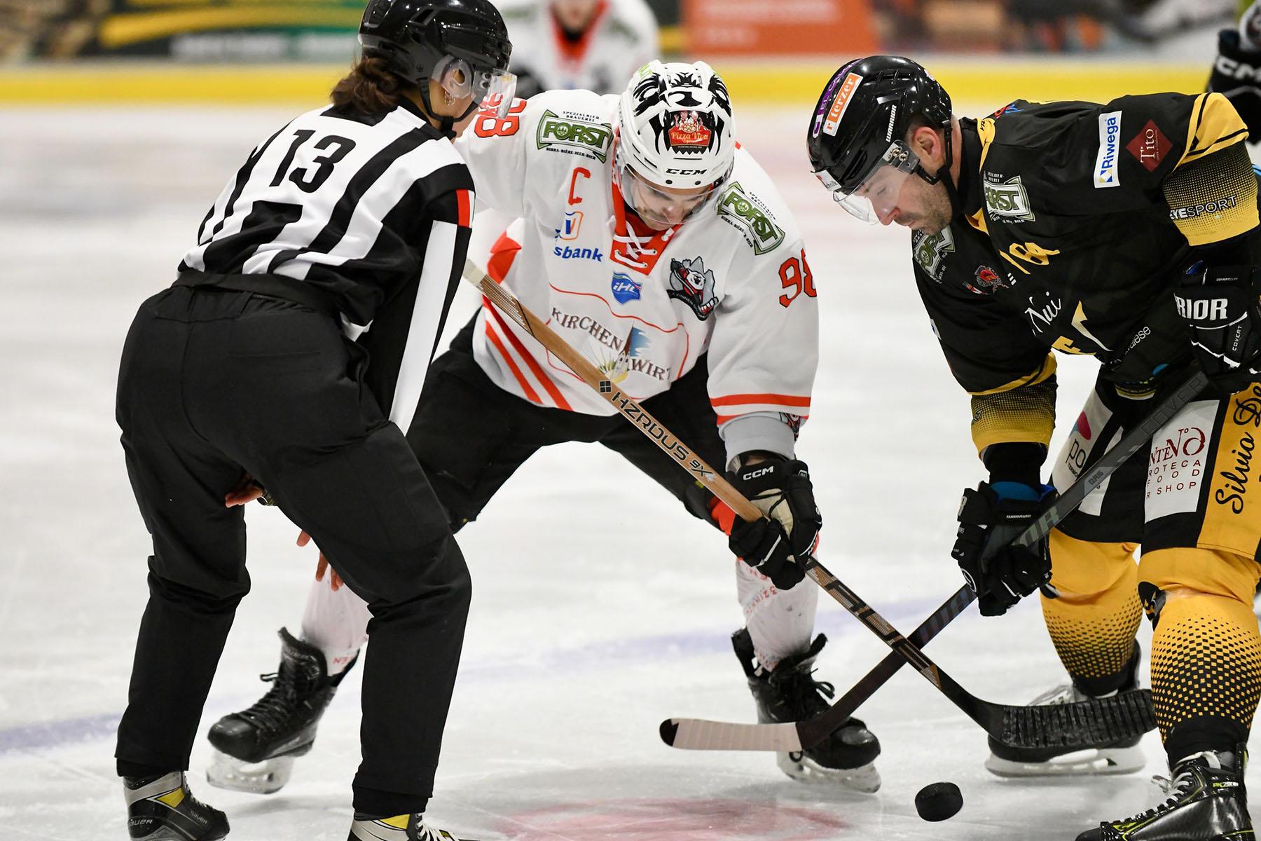 Partita di hockey Nazionale maschile IHL Senior